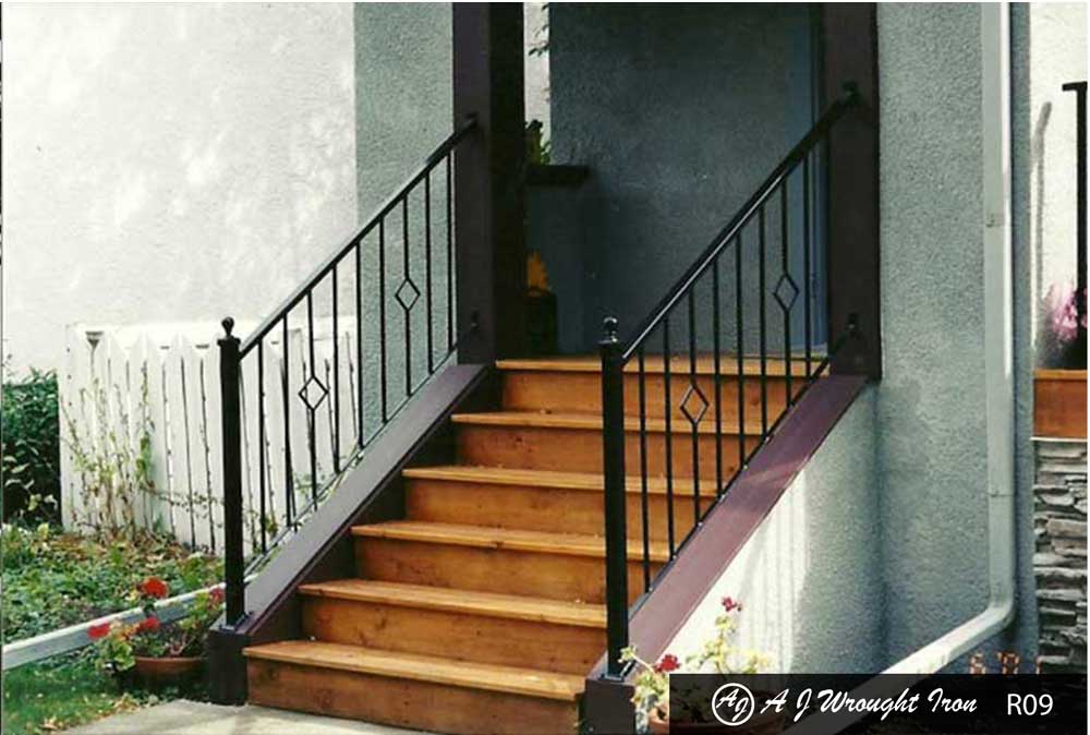 simple metal railing for exterior deck - diamond motif